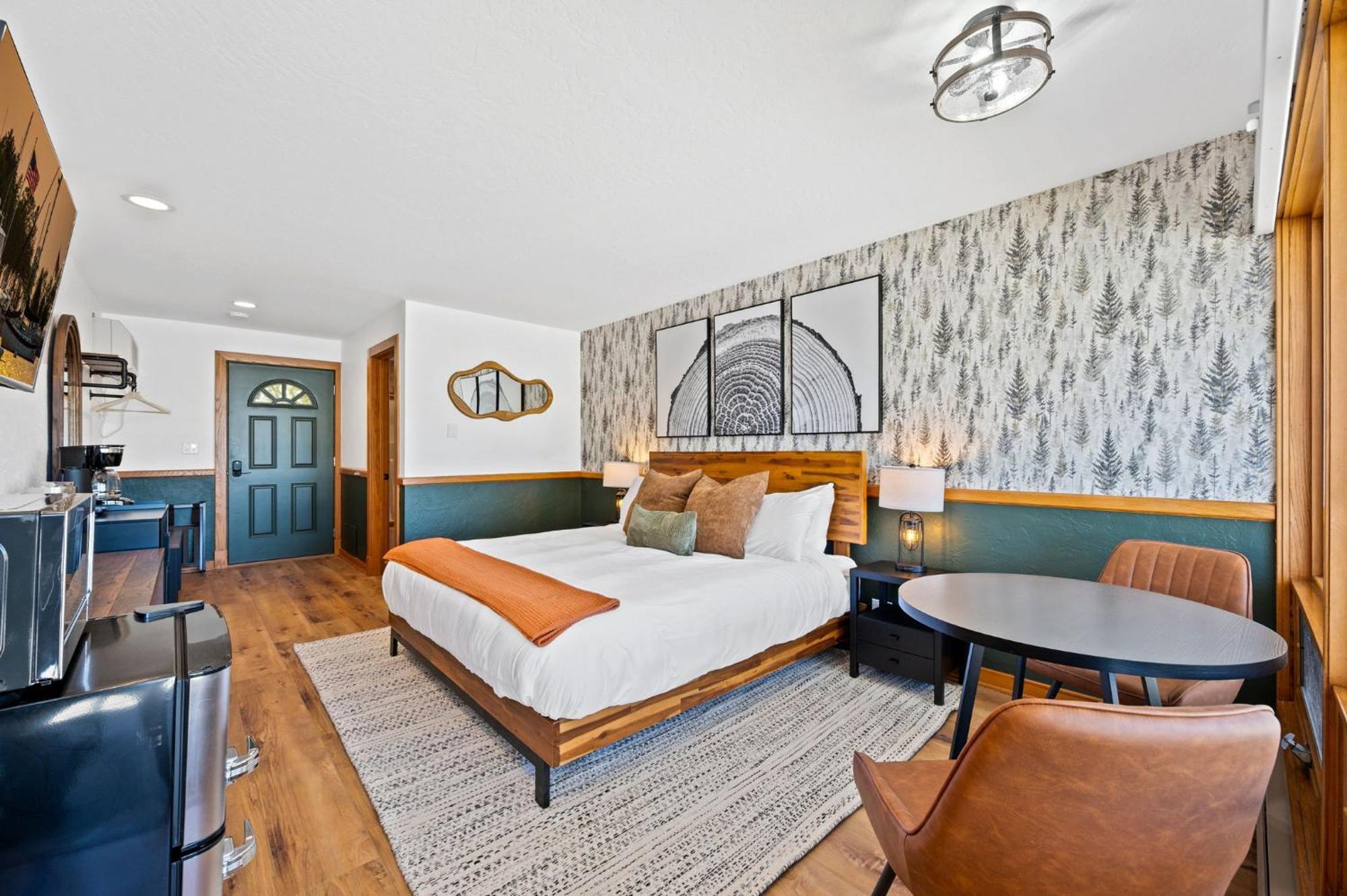 Spruce & Shore Motel Fish Creek Bagian luar foto
