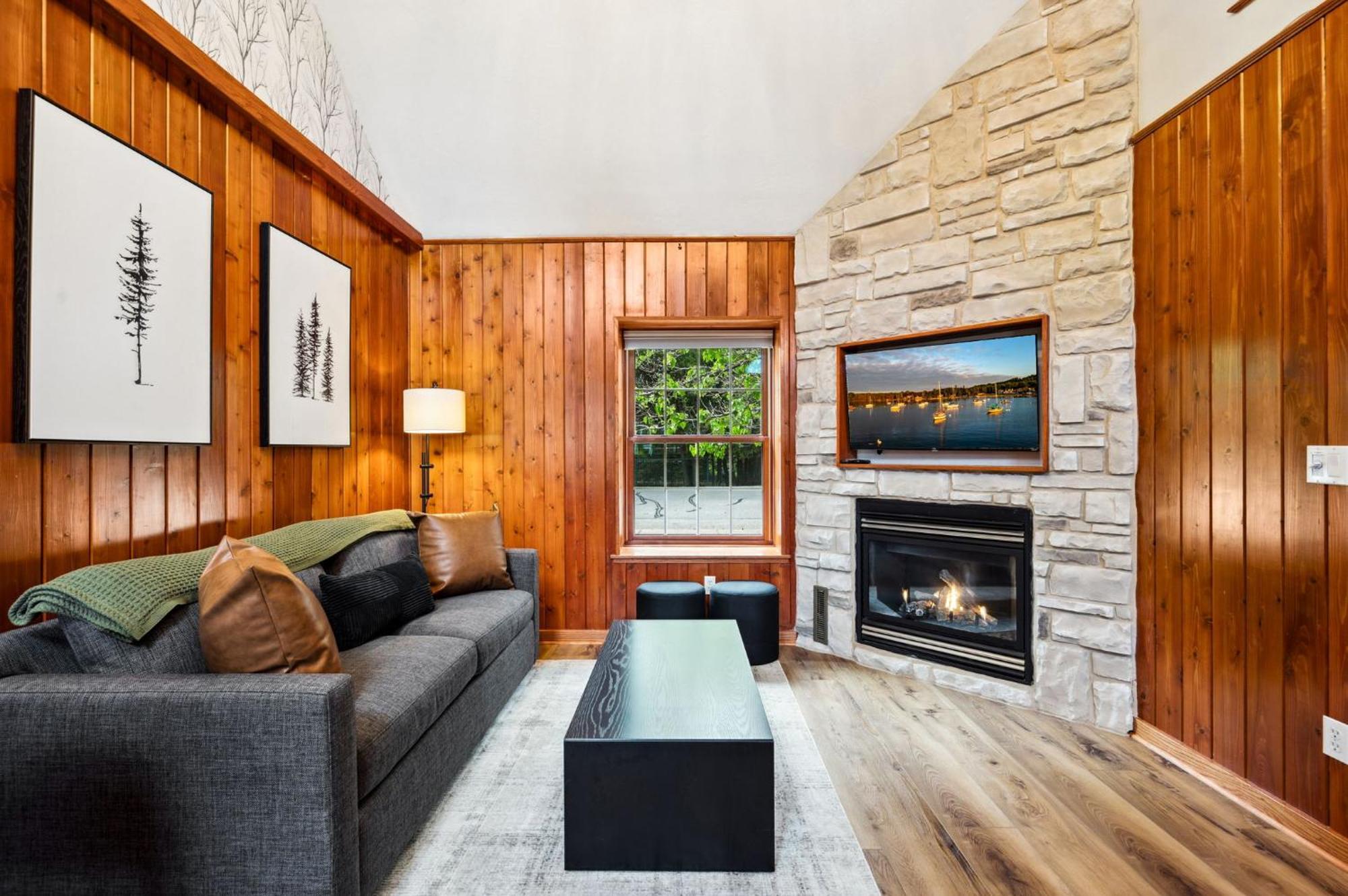 Spruce & Shore Motel Fish Creek Bagian luar foto